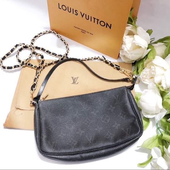 Louis Vuitton Handbags - Louis Vuitton pouchette